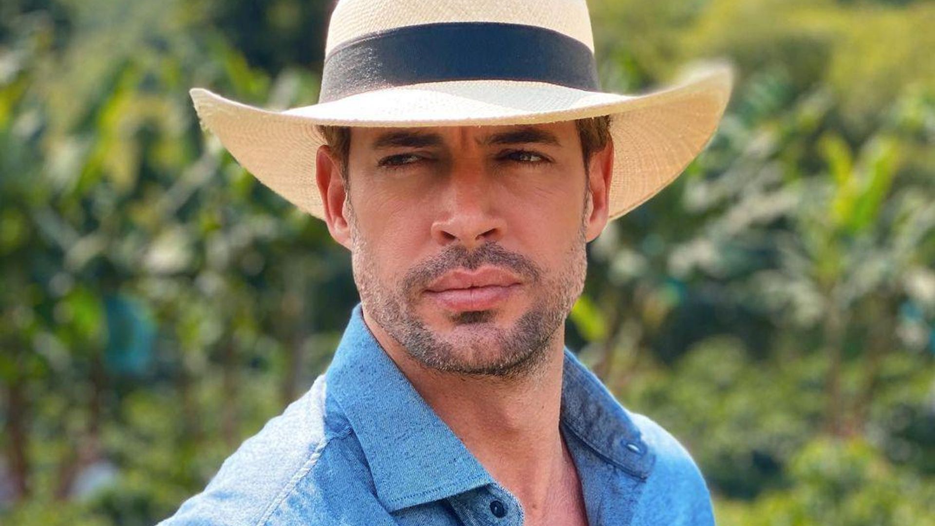 William Levy paraliza Segovia y conocemos todos los detalles de su visita a la ciudad