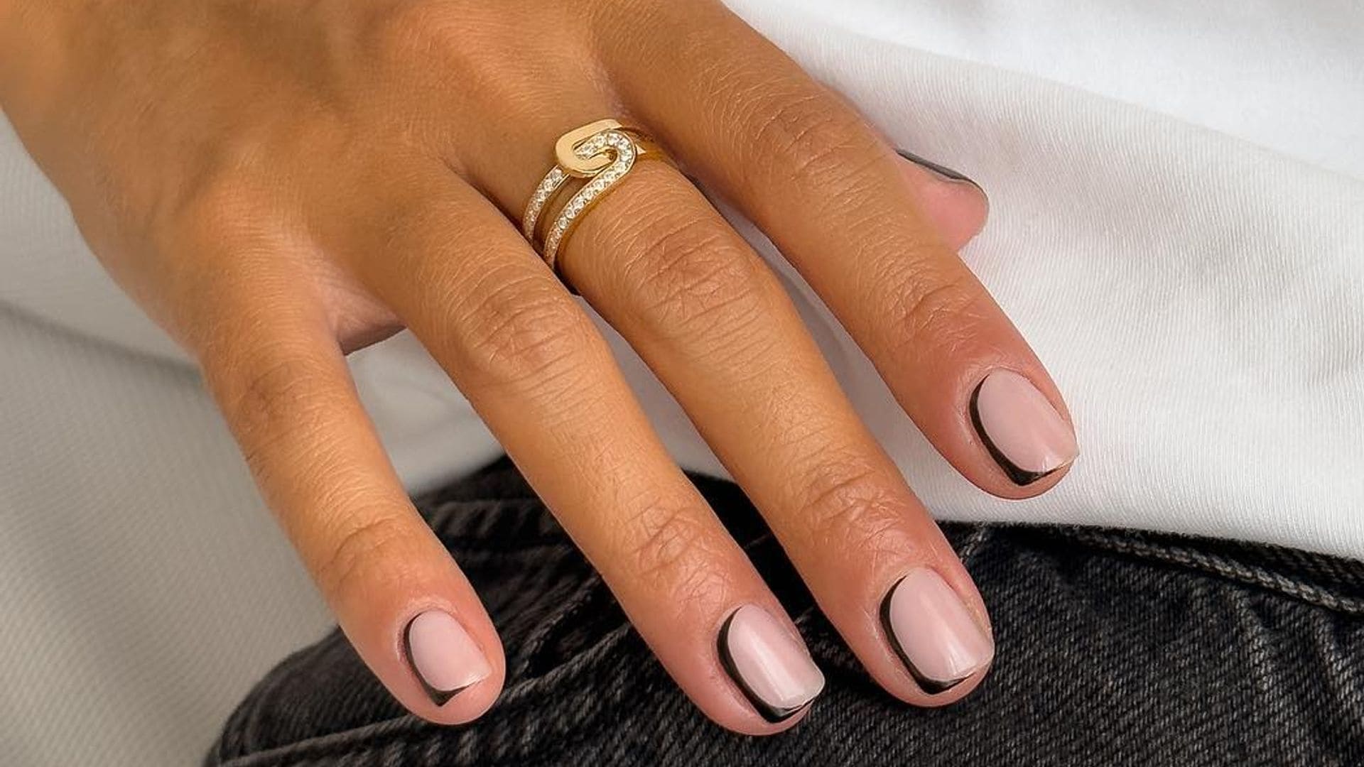 12 manicuras 'frame nails', la única tendencia atrevida que te gustará si eres clásica