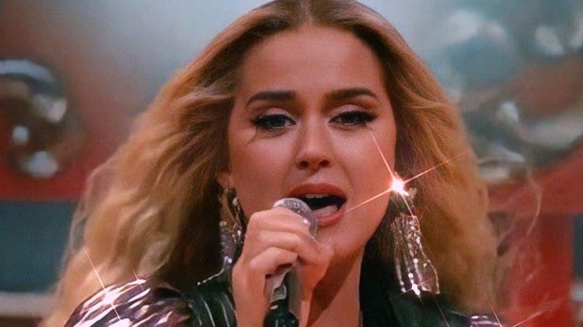 ¿Katy Perry o Adele? La imagen que hace dudar a sus seguidores