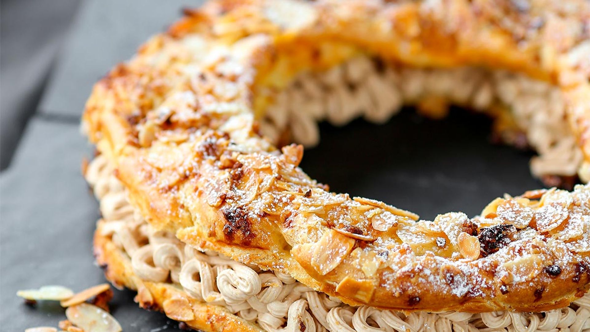 'Paris brest' relleno de muselina de praliné de almendras