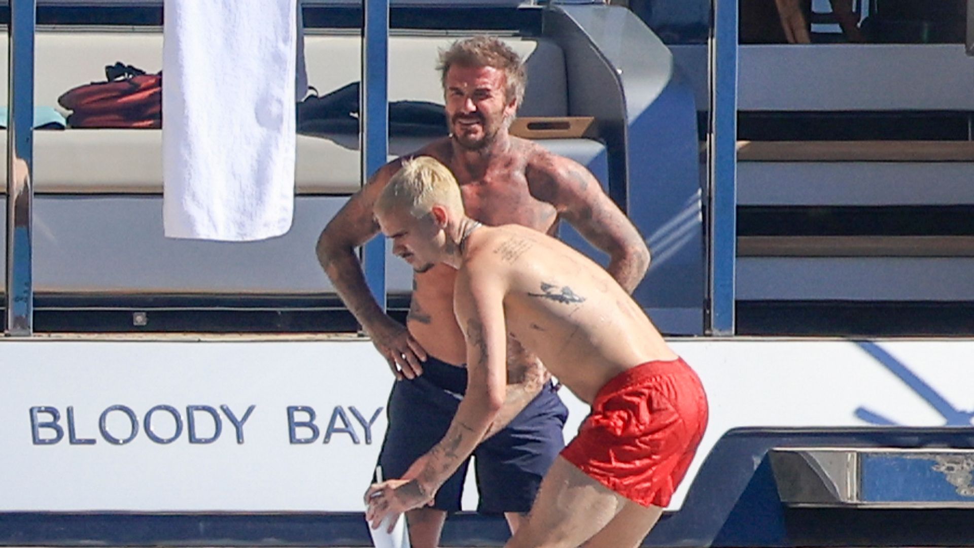 Los Beckham en su superyate 'Seven'