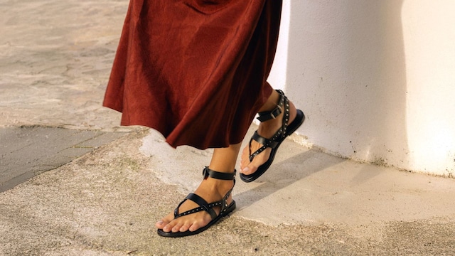 ¿Por qué hay sandalias que hacen daño y otras no? 4 claves para escoger bien tu calzado de verano