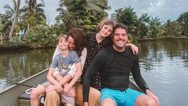 kelly mckee zajfen y su familia