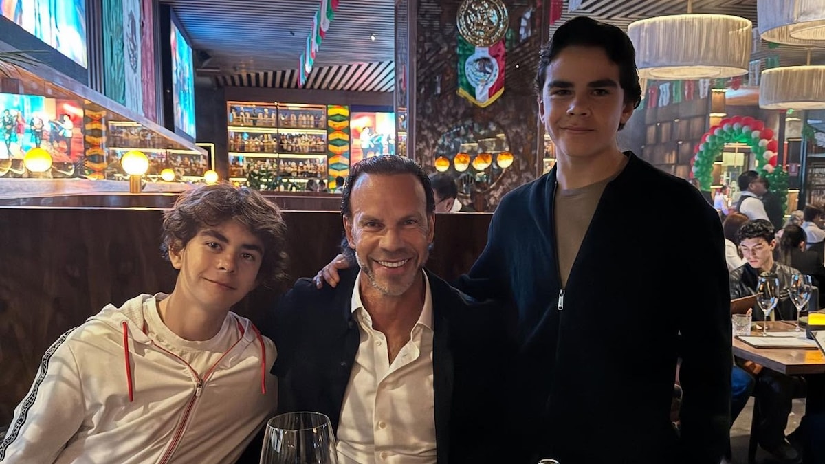 Zague posa feliz junto a sus hijos, Leonardo y Paulo, durante los festejos patrios 