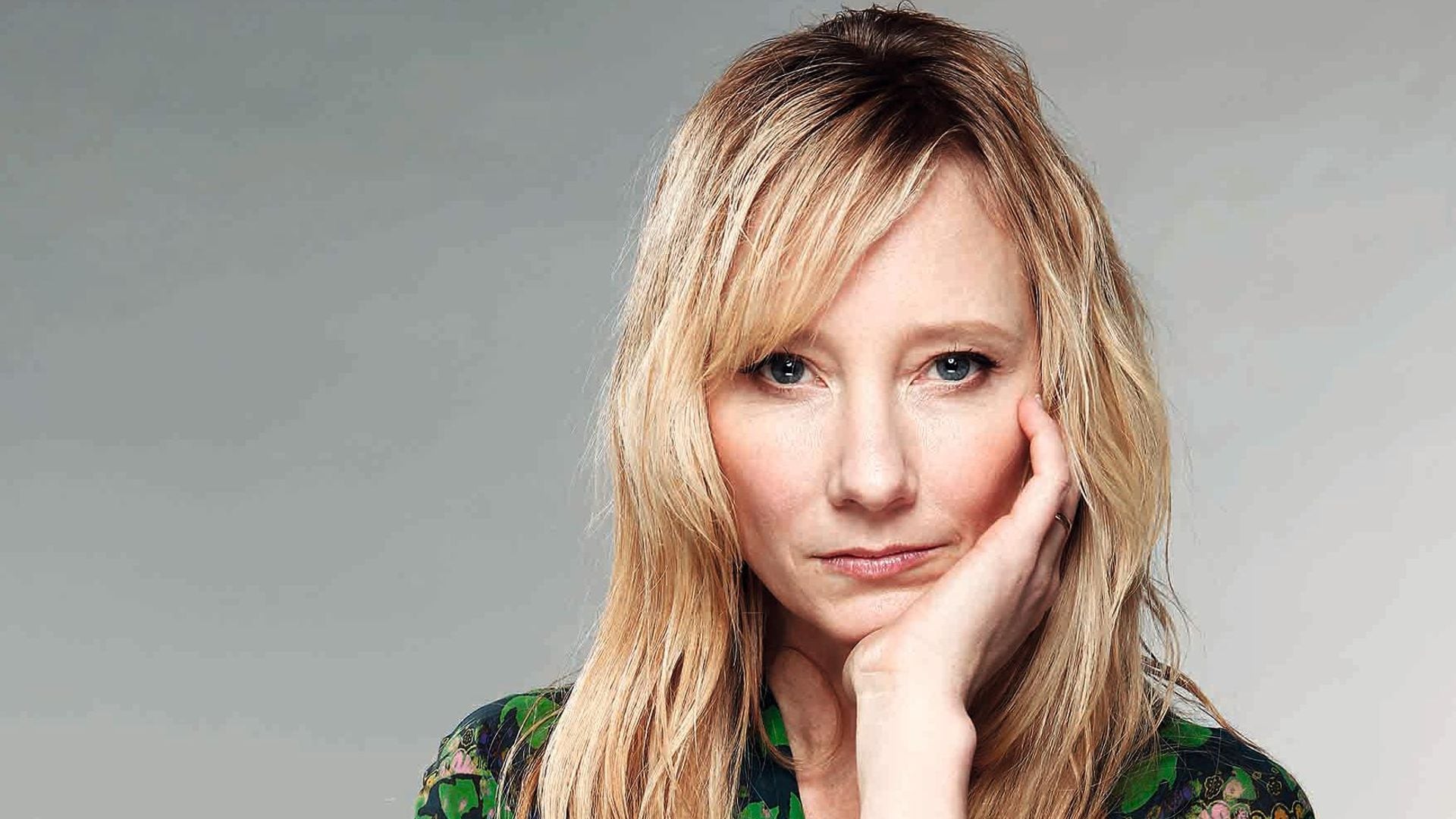 Anne Heche, las espeluznantes imágenes del grave accidente por el que se debate entre la vida y la muerte