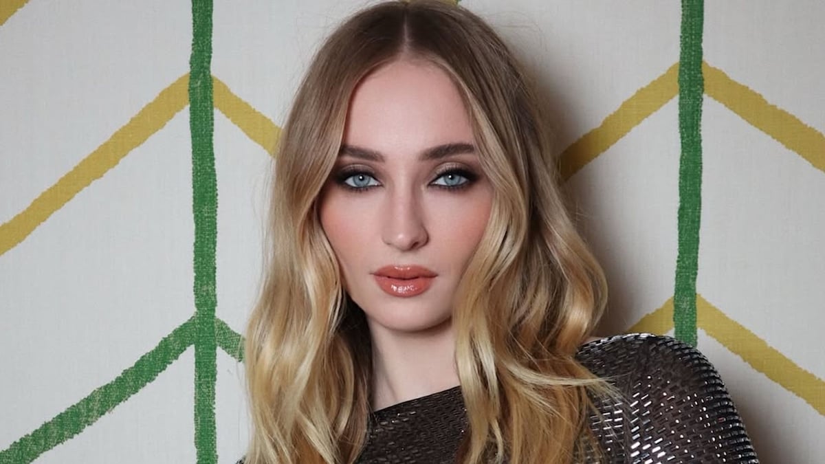 El maquillaje 'smokey eyes' de Sophie Turner que sabrás hacer incluso si no eres nada experta