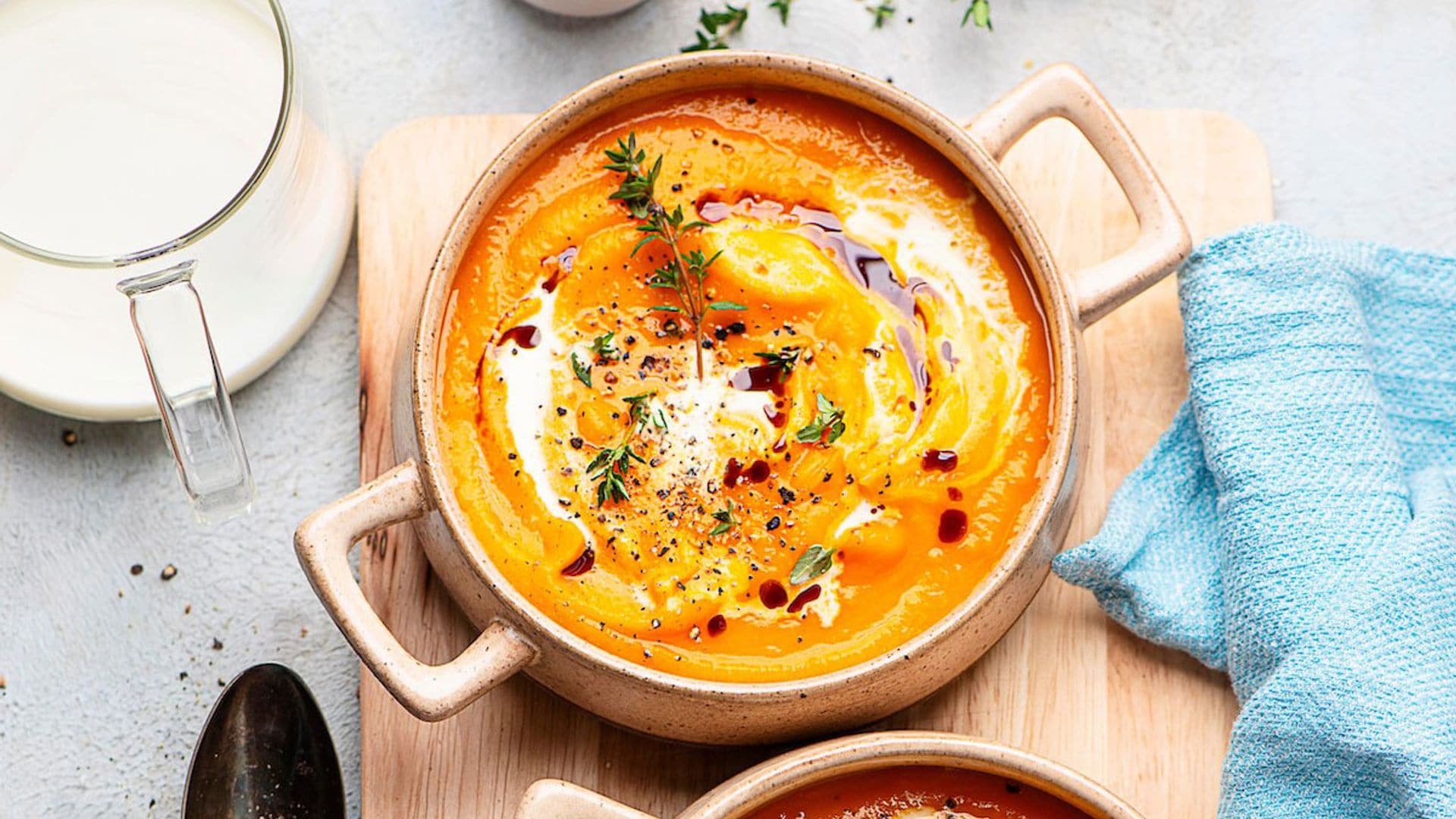 Sopa cremosa de calabaza especiada