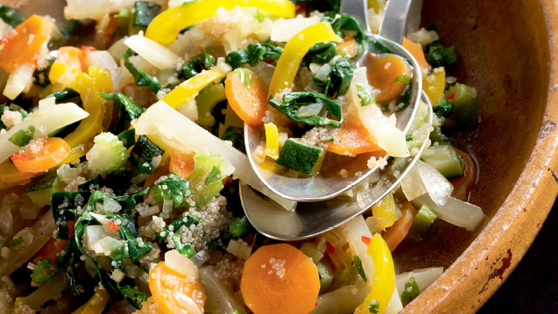 Cazuela de verduras y quinoa