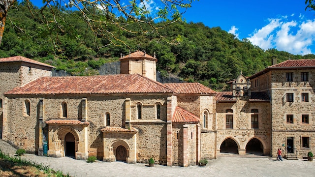 Monasterio de Santo Toribio de Liébana