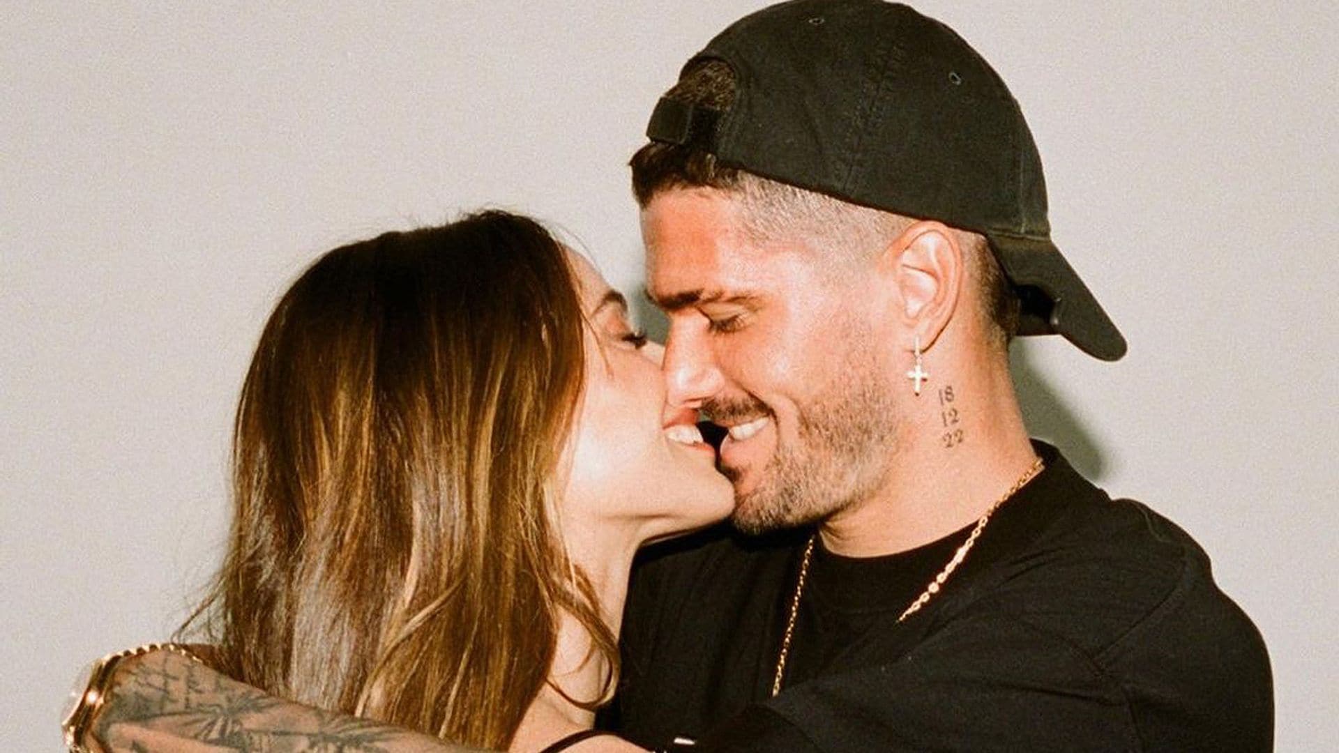 Rodrigo De Paul zanja los rumores de ruptura con Tini luciendo un tatuaje en su honor