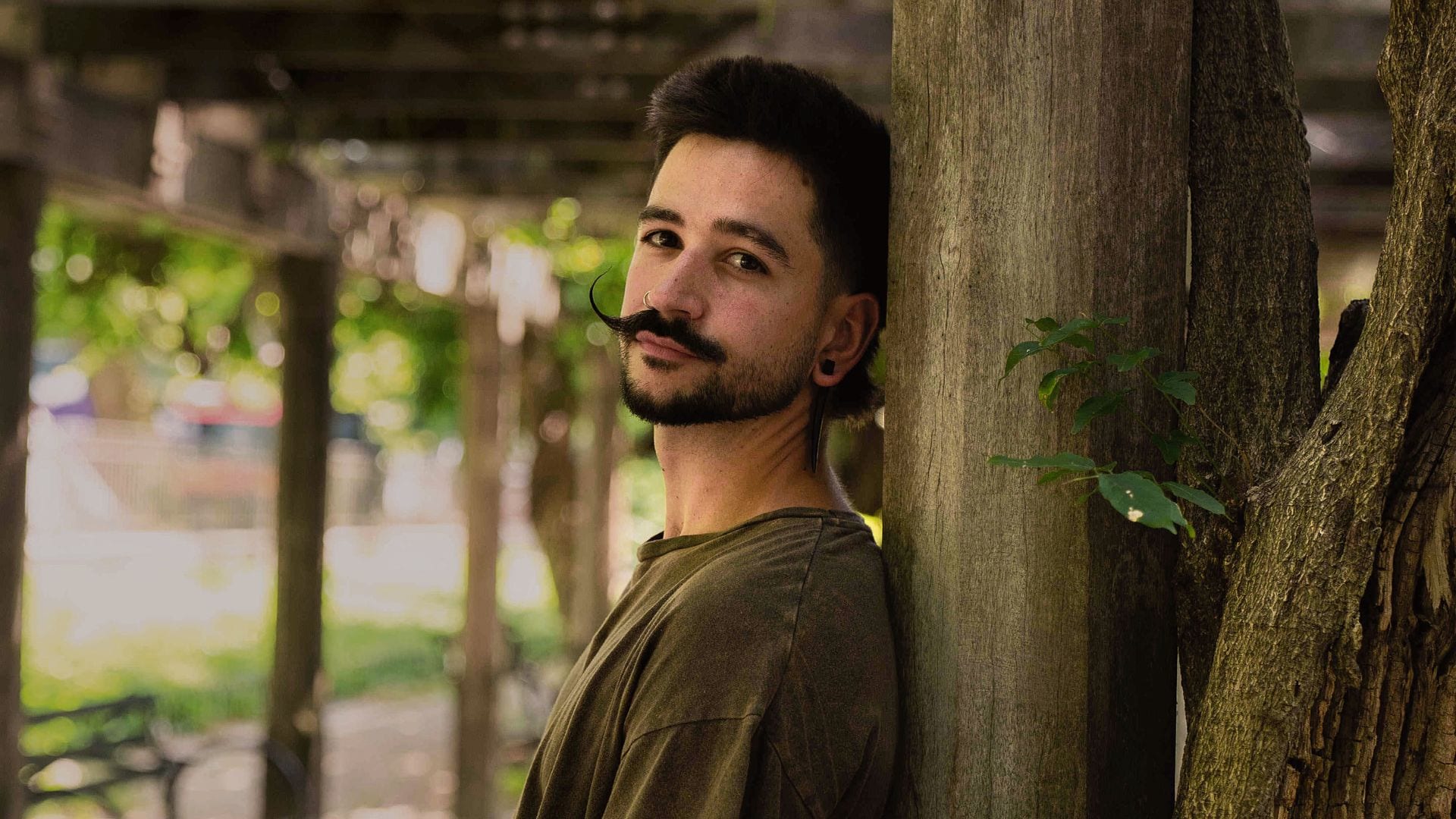 Camilo, de tú a tú en ¡HOLA!: “No podría estar dos meses sin mi mujer e hijas”