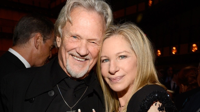 Kris Kristofferson y Barbra Streisand en el 40 aniversario de Chaplin Award Gala en el teatro David Koch en Nueva York, abril 2013