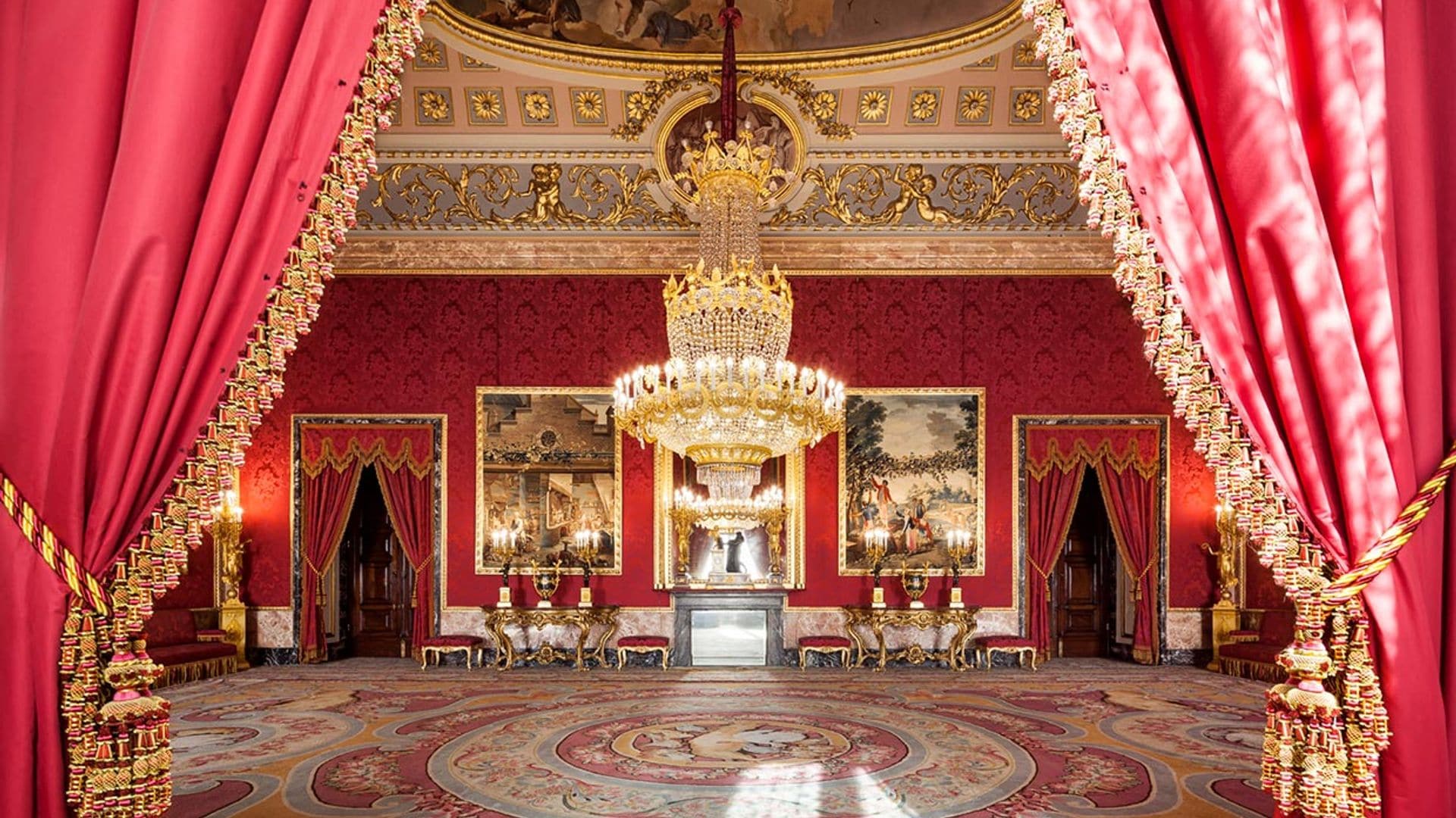 El Palacio Real de Madrid en 20 curiosidades y secretos que no sabías