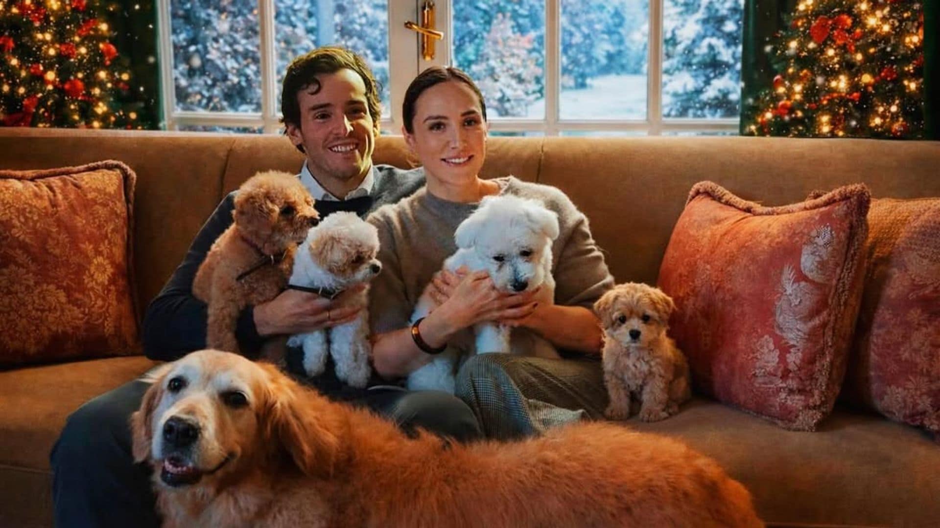 Tamara Falcó e Íñigo Onieva con sus perros