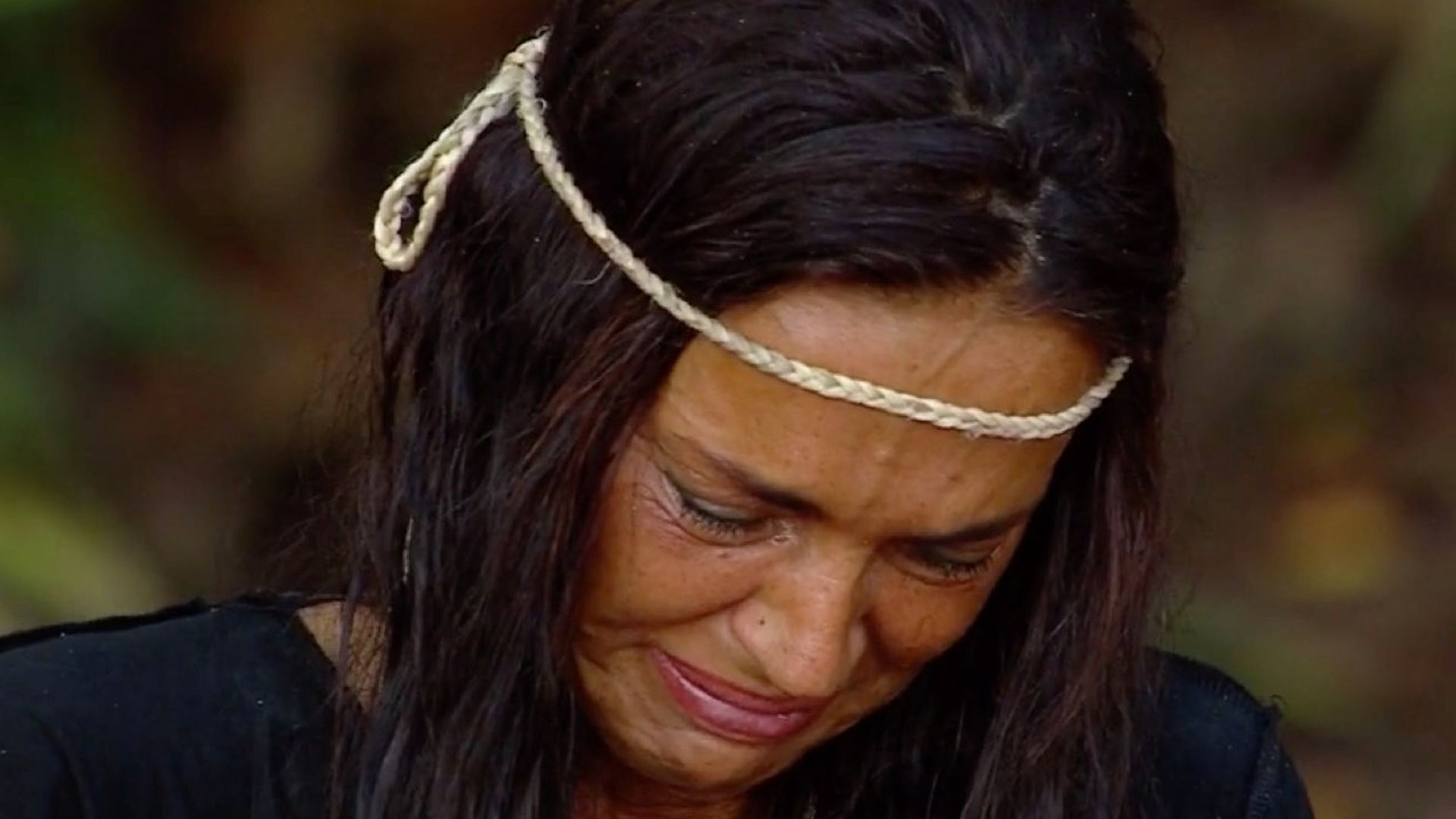 Olga Moreno, incapaz de contener la emoción al recibir un mensaje de su familia