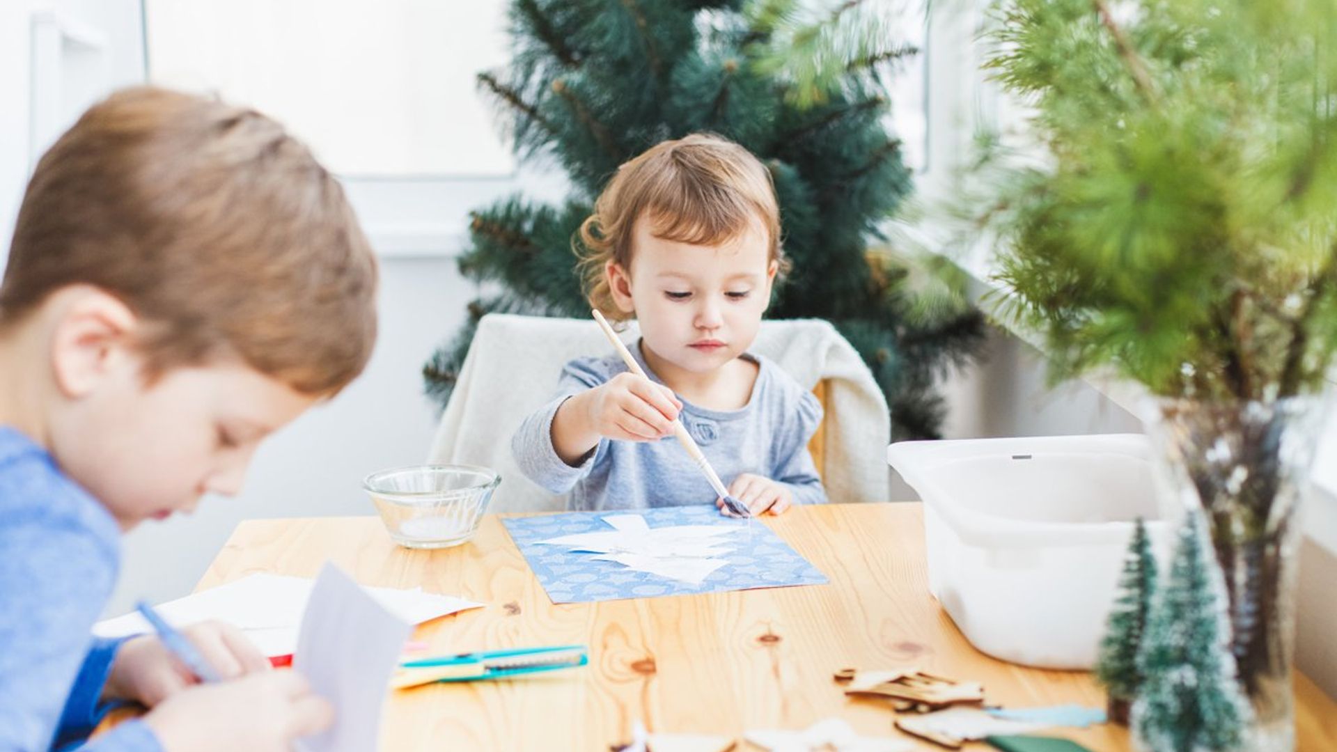 ¿Cuál te gusta? Felicitaciones de Navidad muy sencillas para hacer en familia