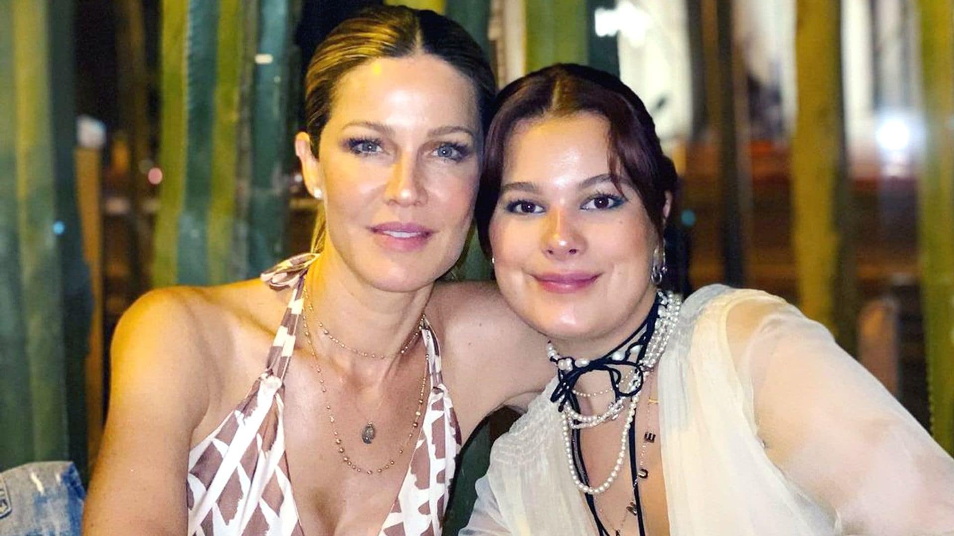 Jaydy Michel y su hija Manuela triunfan con su 'selfie' más natural