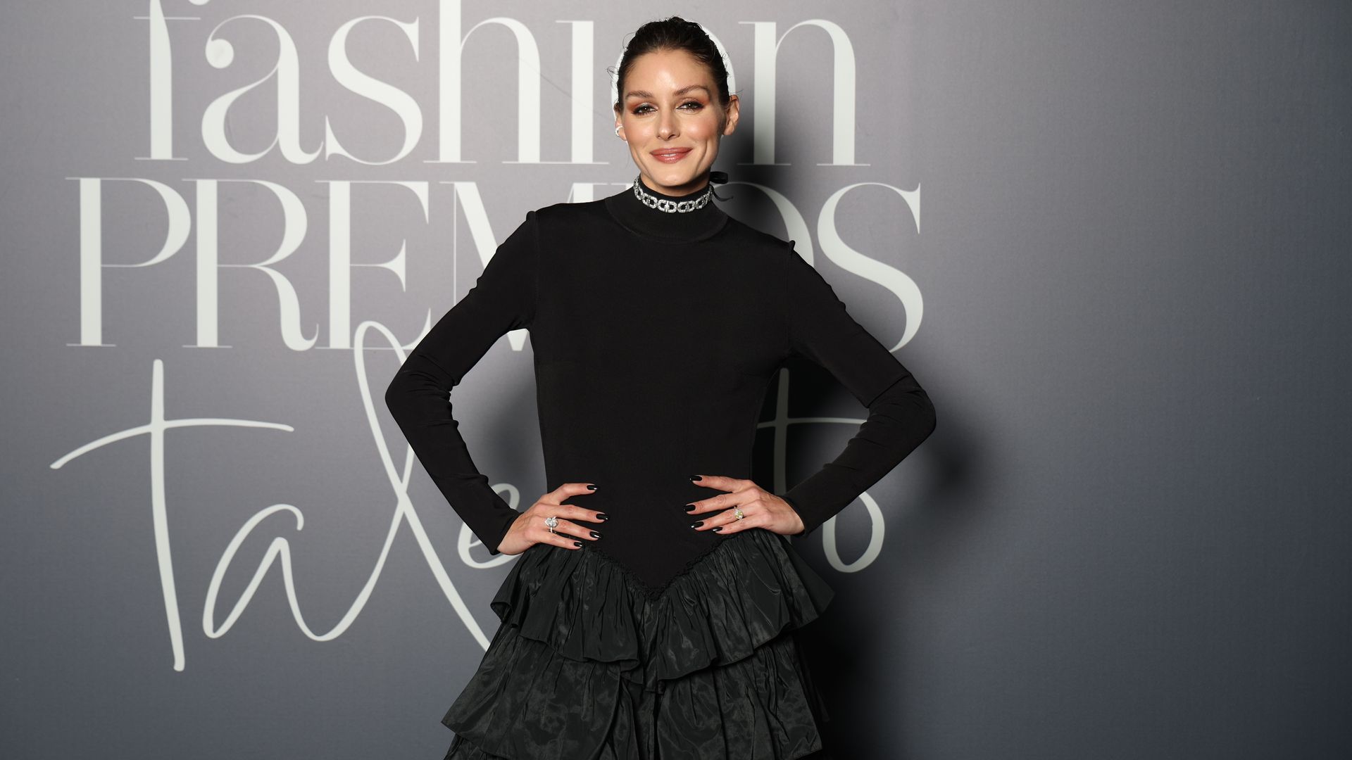 Dos vestidos y un galardón en Madrid: Olivia Palermo conquista los Premios Fashion al Talento y protagoniza un cambio de look exprés