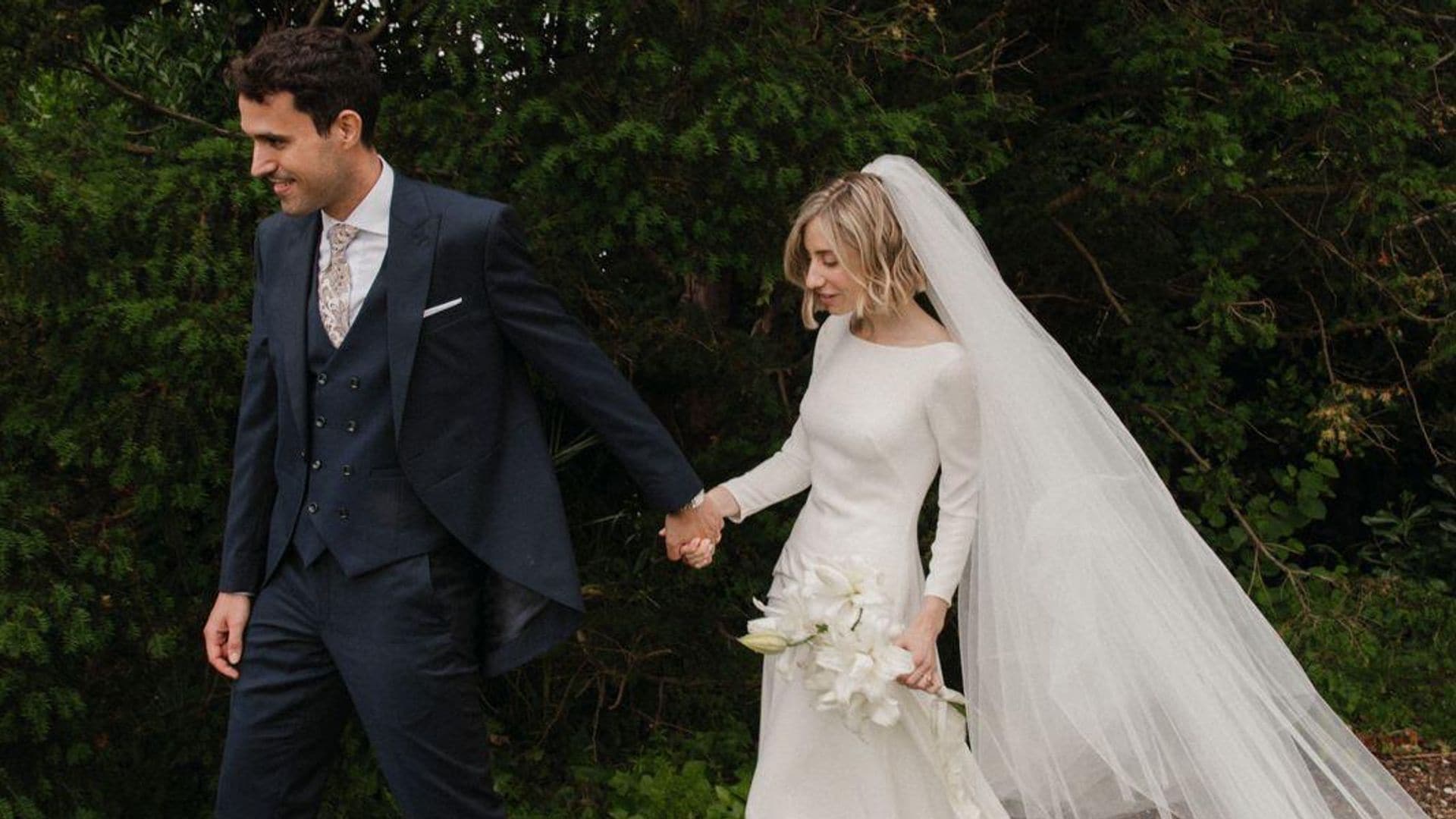 Novia con vestido clásico de Luis Infantes