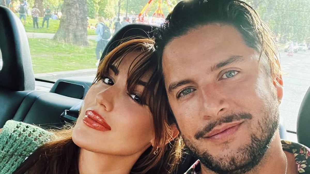 Amor y rock and roll: la historia de Manuel Carrasco y Almudena Navalón que comenzó en un 'after'