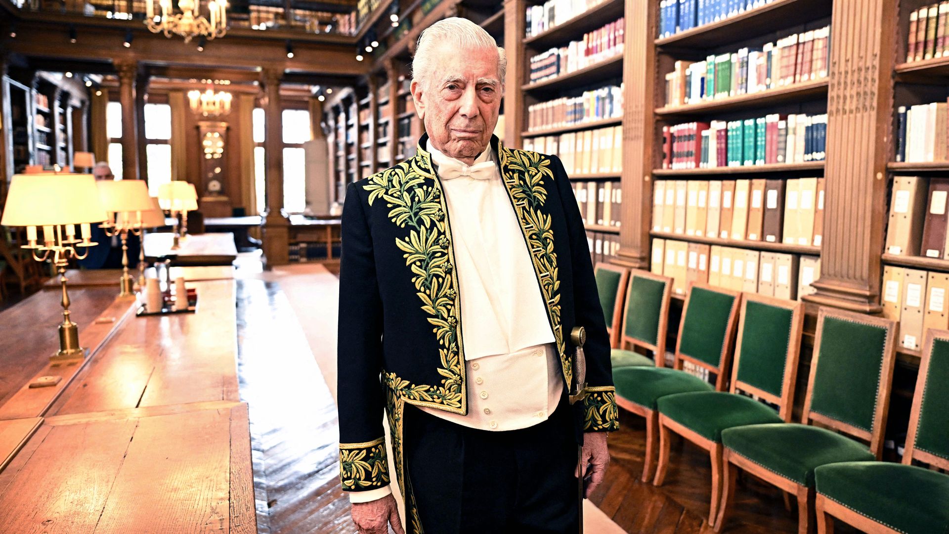 De Arturo Pérez-Reverte a Máximo Huerta: la muerte de Mario Vargas Llosa conmueve al mundo de la cultura