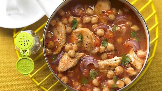 pavo garbanzos age