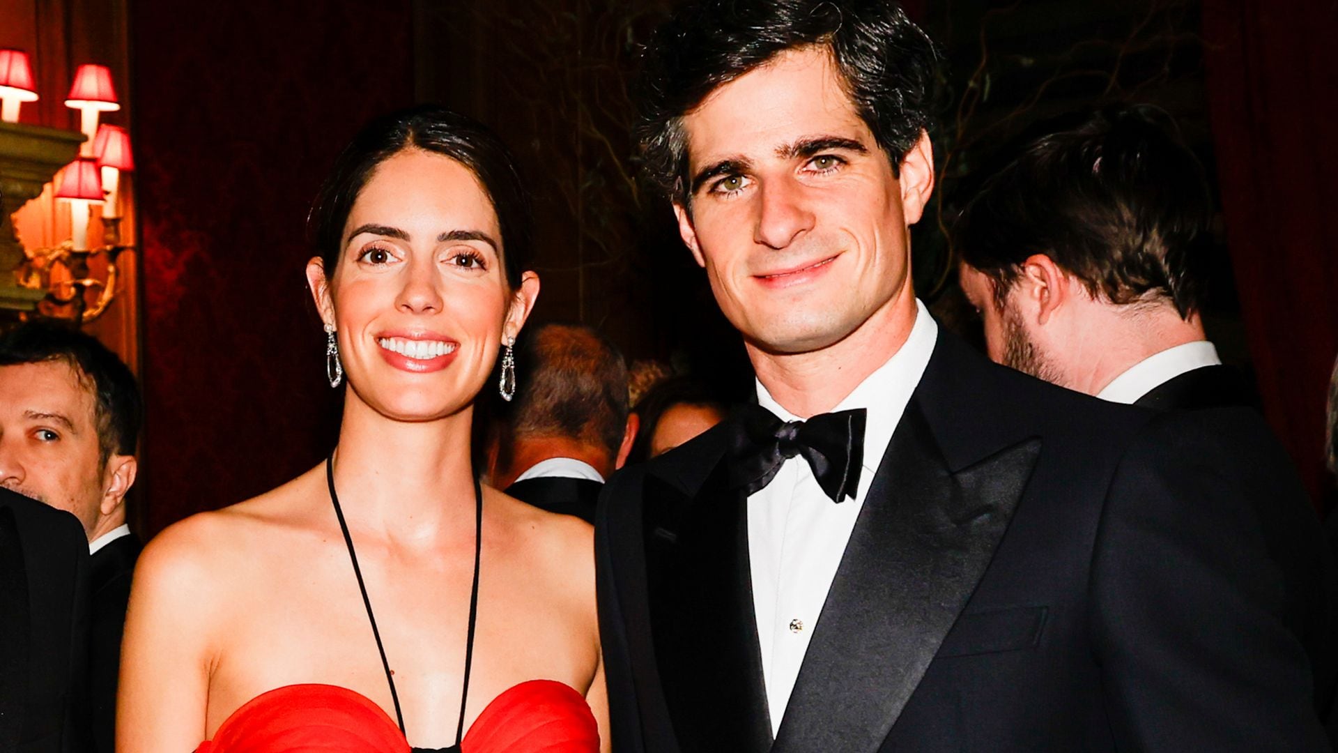 Sofía Palazuelo conquista Nueva York con un vestidazo del diseñador de las reinas y los pendientes más enigmáticos de su joyero