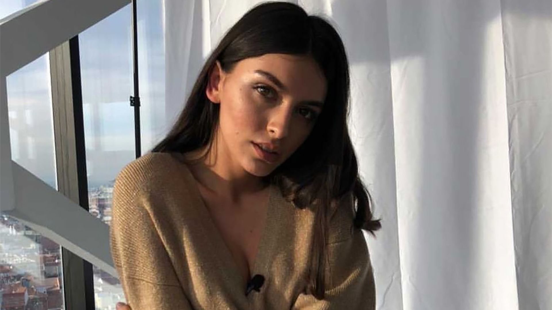 ¡Lista en un minuto! Lucía Rivera y el look con el que vestirse en tiempo récord