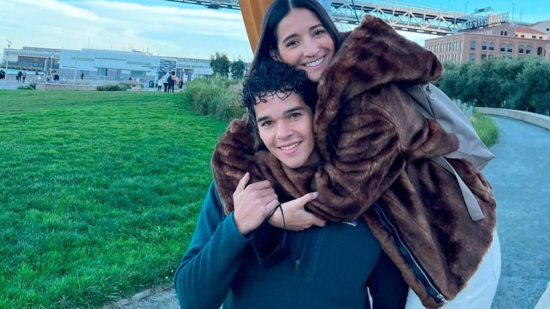 Roberto Miguel, hijo de Itatí Cantoral, celebra tres años con su novia