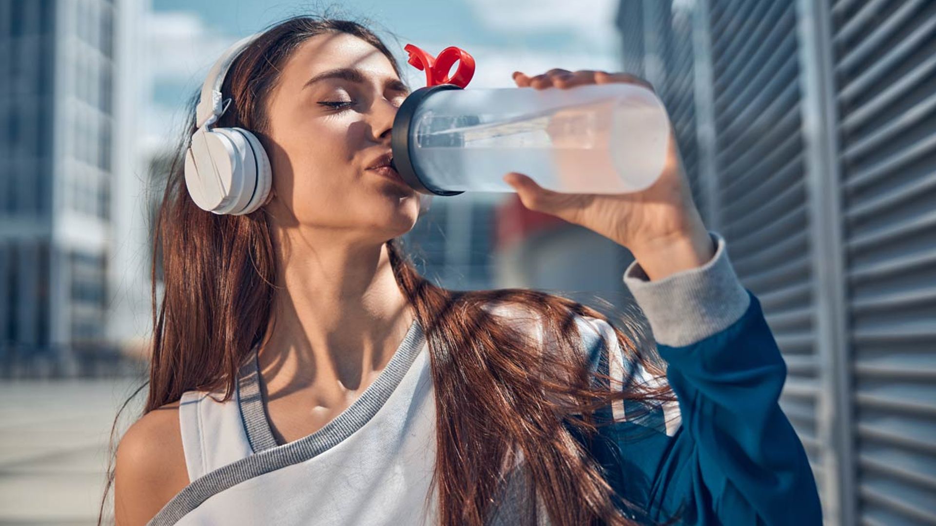 Beber poco puede sabotear tu dieta para adelgazar