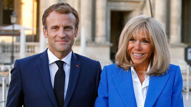 La polémica historia de amor de Emmanuel Macron con Brigitte, su exprofesora 25 años mayor que él 