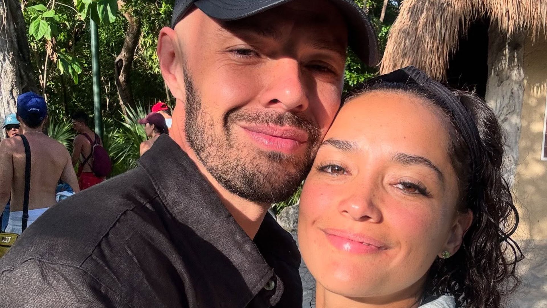Jesse Huerta está felizmente casado con la chef Mónica León