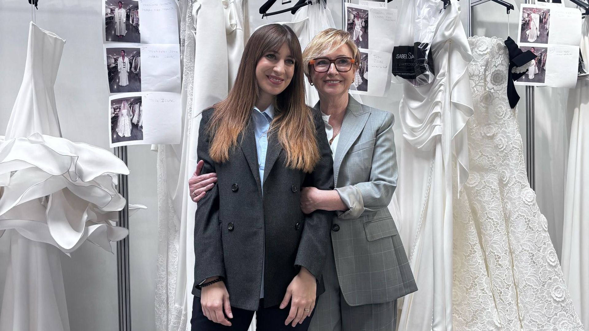Isabel Sanchís y su hija, Paula Maiques, 12 años juntas creando 'auténticas joyas para guardar de por vida' 
