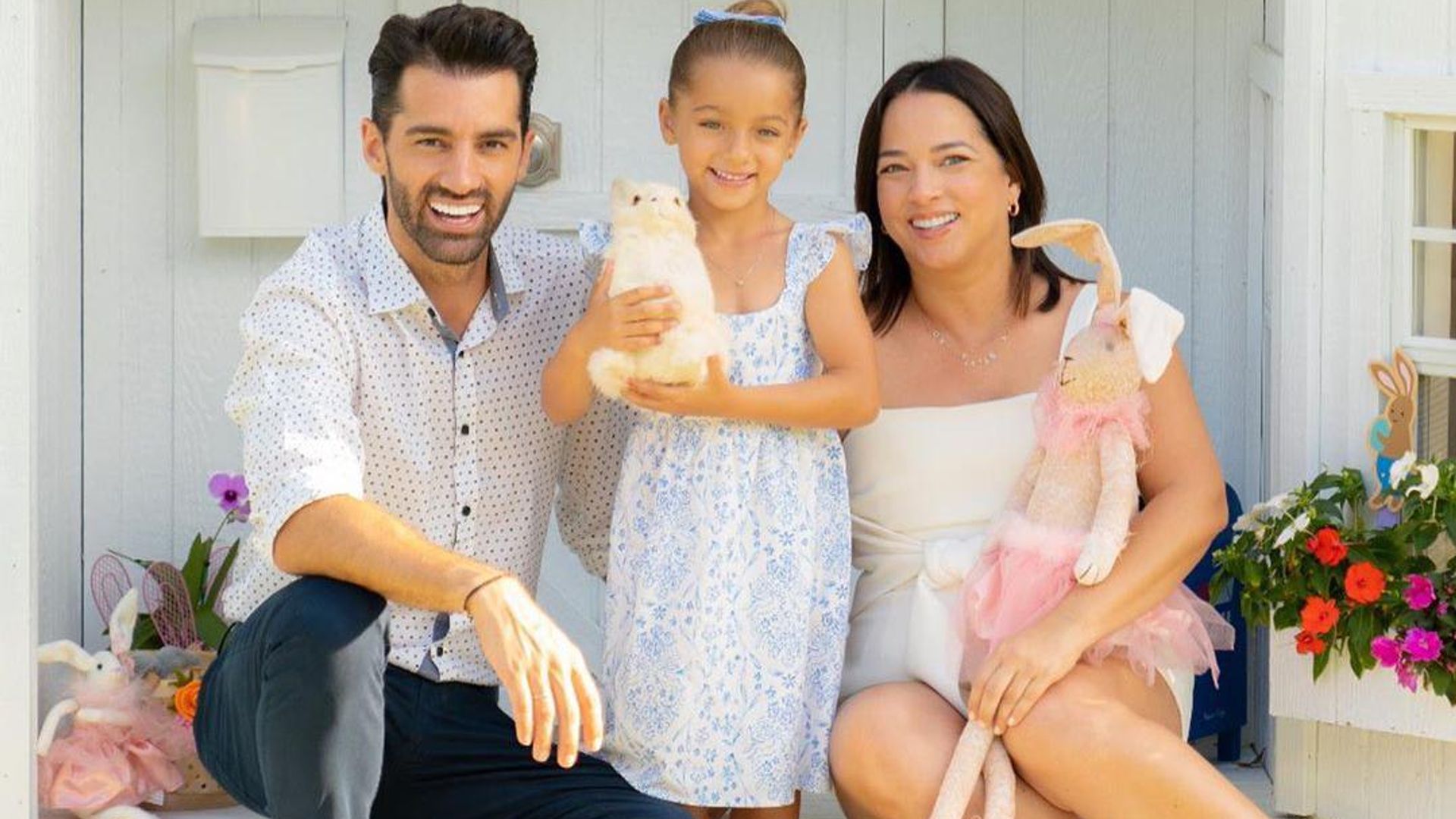 Adamari López y Alaïa celebran el cumpleaños de Toni Costa y así son las fiestas familiares