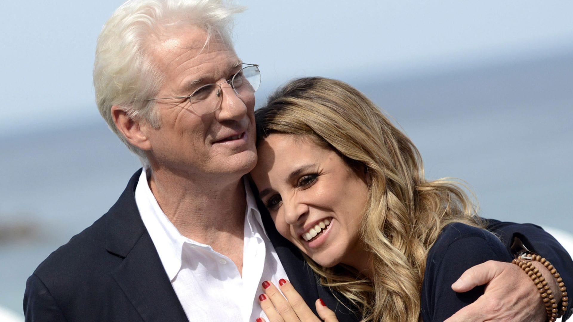 El romántico cumpleaños de Alejandra Gere ¡con un simpático ayudante!