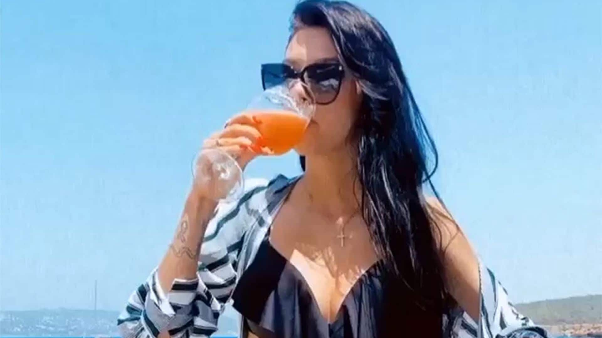 Una espectacular Alejandra Rubio posa en bikini en alta mar