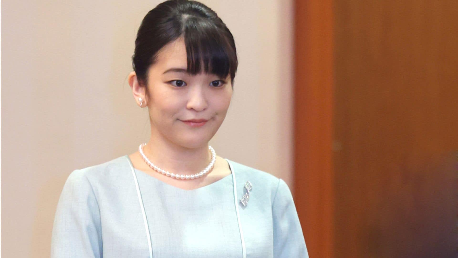 Mako de Japón recibe un nuevo golpe una semana después de casarse