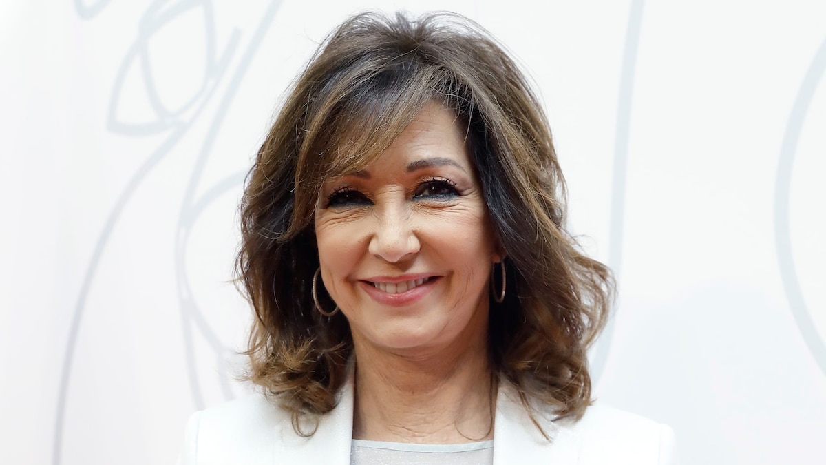 Ana Rosa recibe una sorpresa inolvidable por su 70 cumpleaños: "Estoy supercontenta"