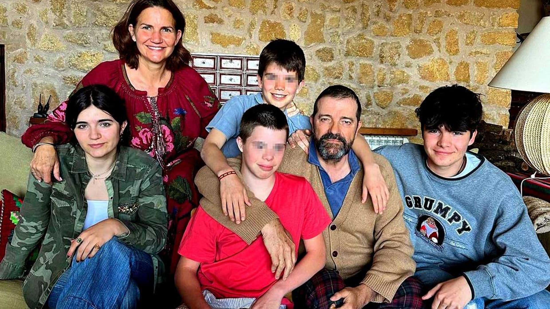 Casada con un experto en vinos y madre de cuatro hijos: así es la bonita familia de Samantha Vallejo-Nágera