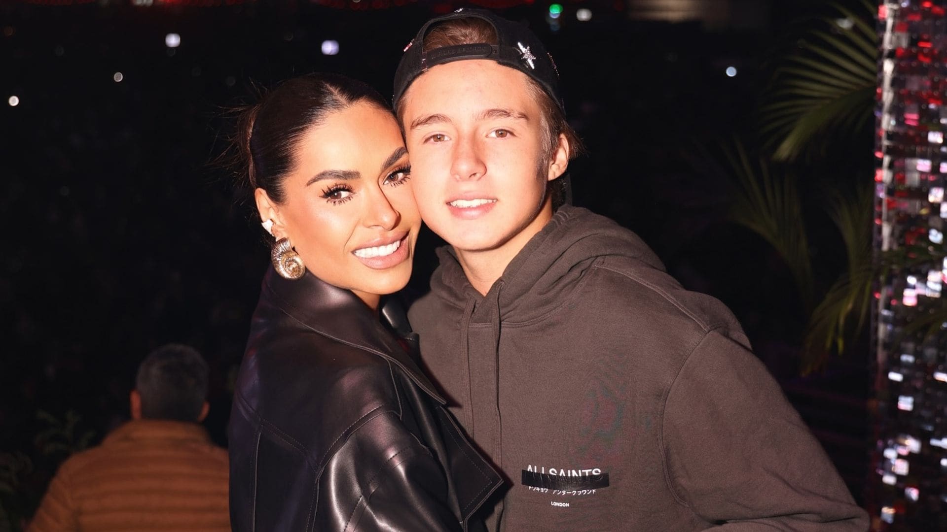 Galilea Montijo y su hijo Mateo