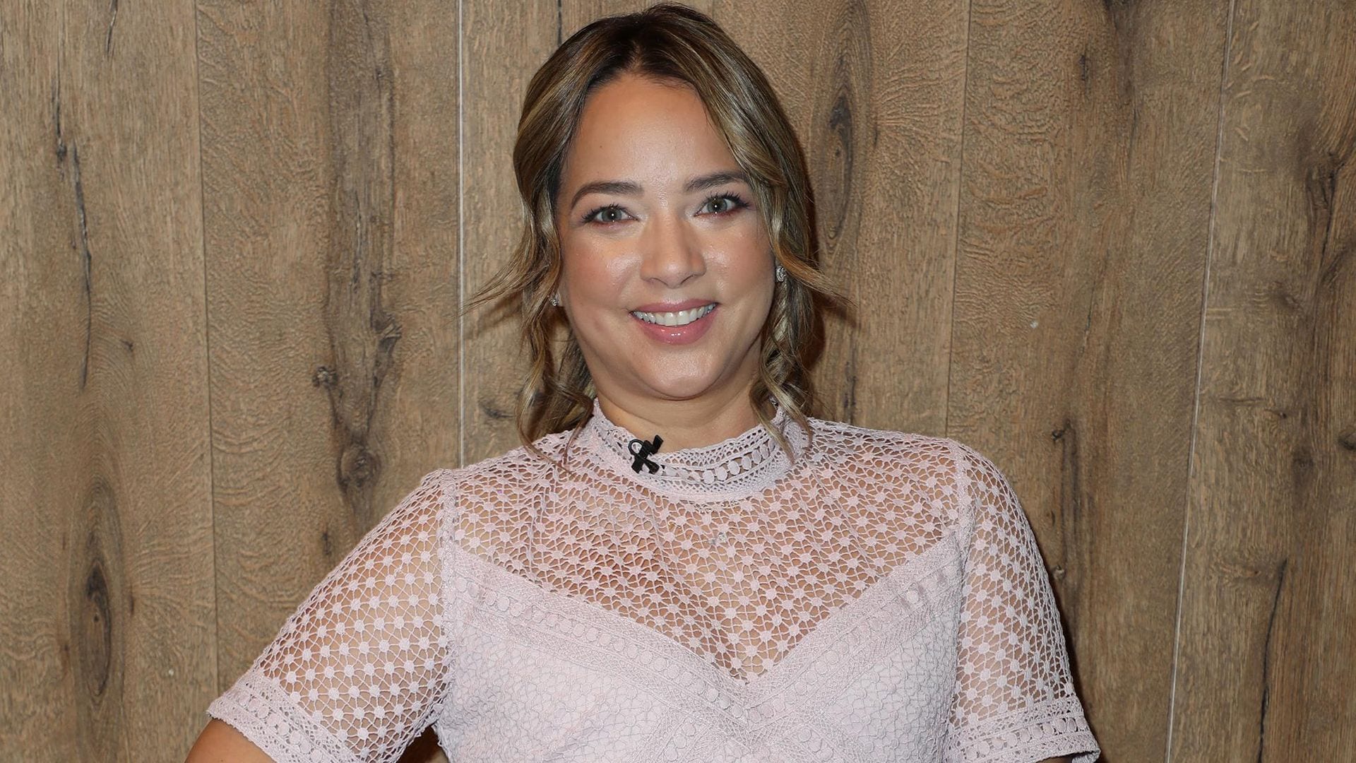 Adamari López revela cómo fue relacionarse con hombres más jóvenes que ella | ¡HOLA!