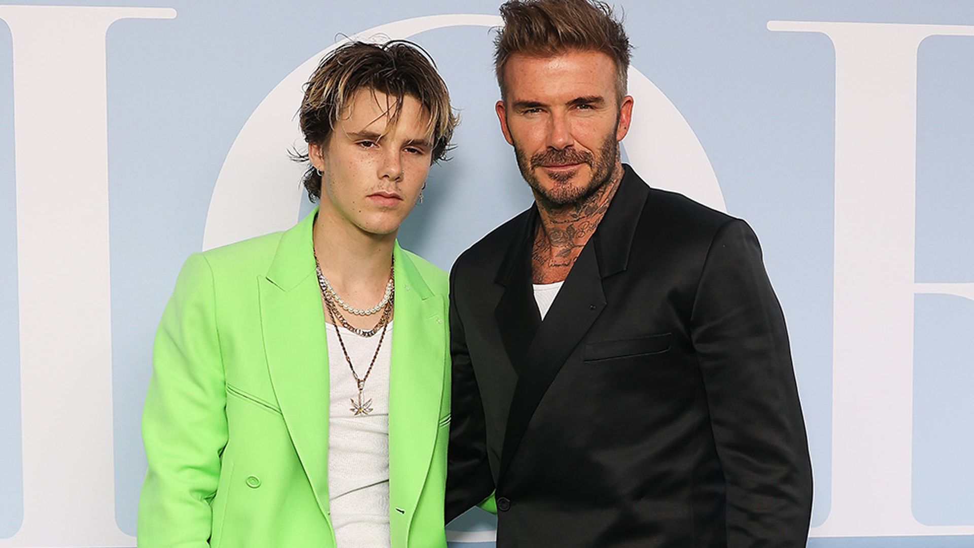 Cruz y David Beckham, un decorado de ensueño... los mejores momentos del desfile de Dior