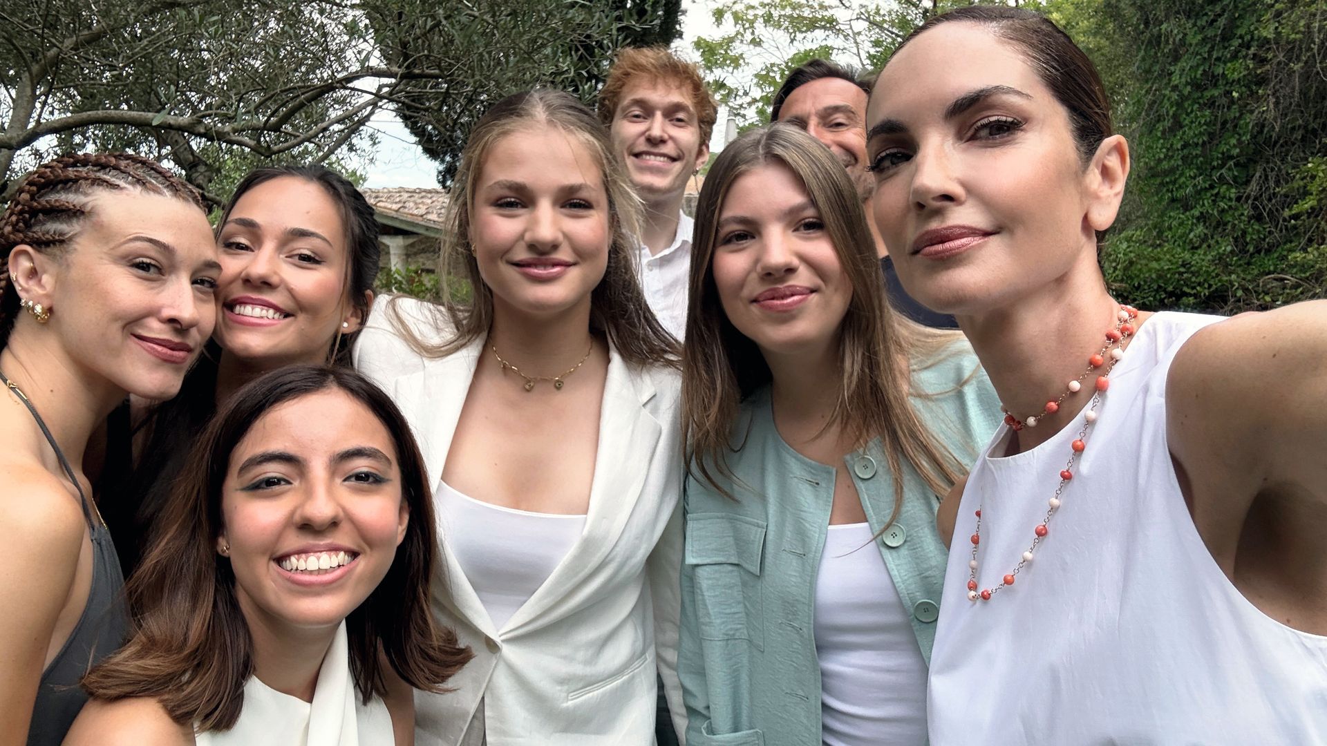 LA REINA, LEONOR Y SOFÍA LA IMAGEN DEL PODER FEMENINO, EN UNOS PREMIOS PRINCESA DE GIRONA LLENOS DE SORPRESAS Y MAGIA