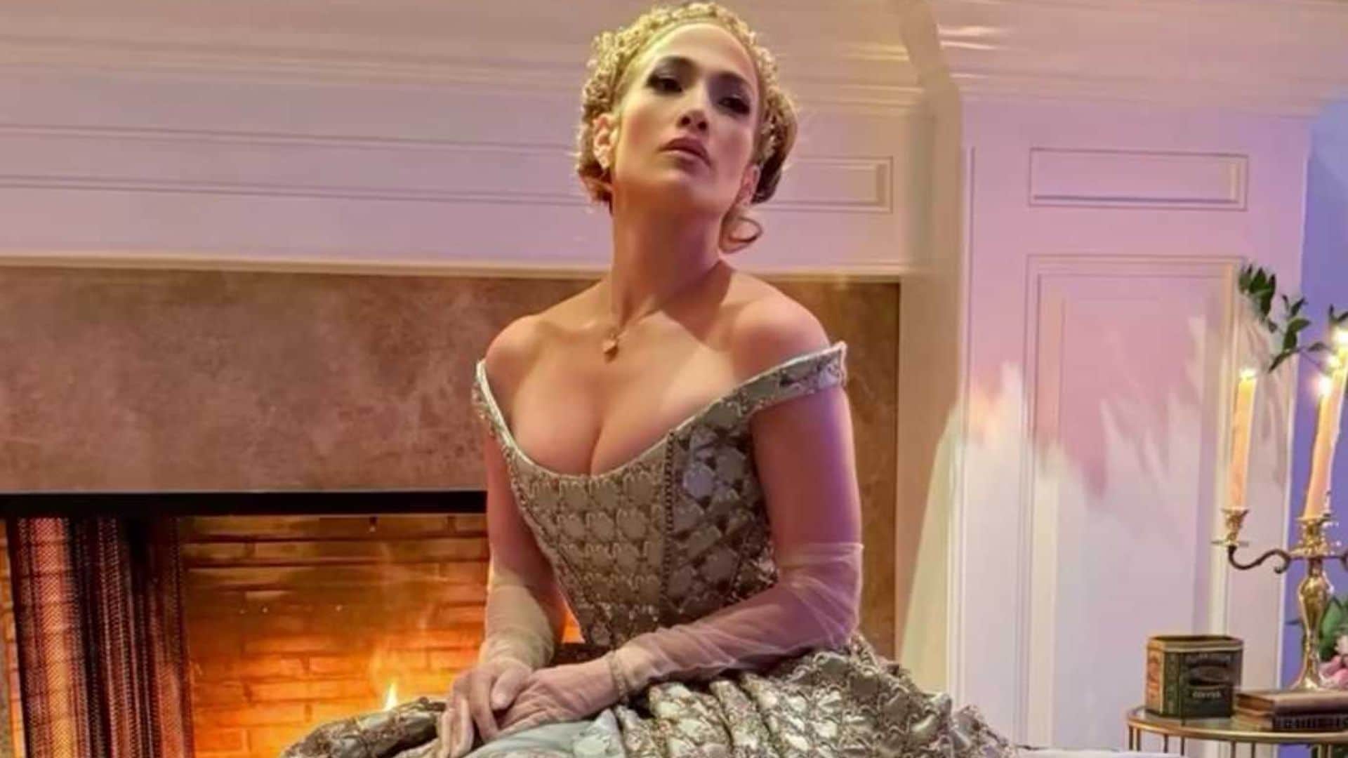 Los detalles de la fiesta de Jennifer Lopez al estilo 'Bridgerton'