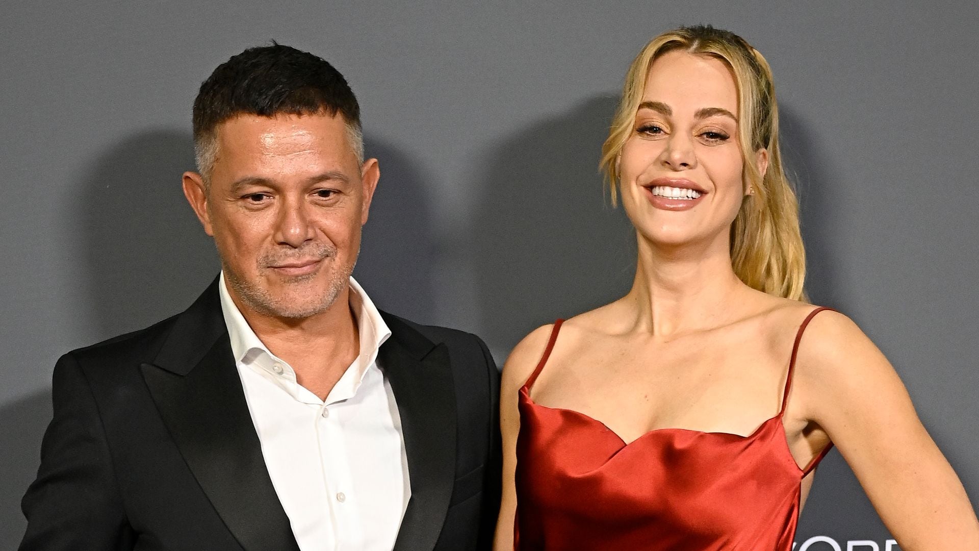 Alejandro Sanz y Candela Márquez en el evento 'ELLE X FUTURE' organizado por la revista Elle en el Consulado Italiano, en Madrid, España el 26 de noviembre.