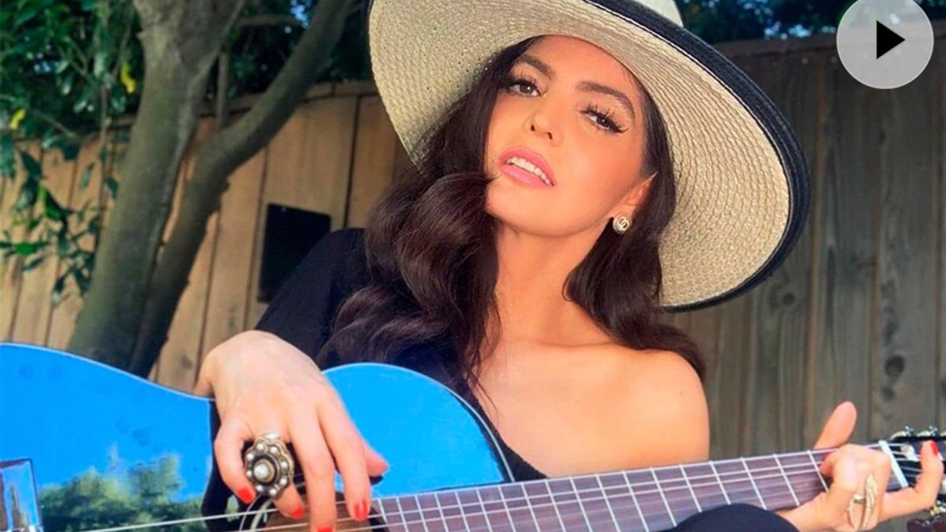 Ana Bárbara revela quién inspiró uno de sus éxitos y que ahora hasta regalías quiere