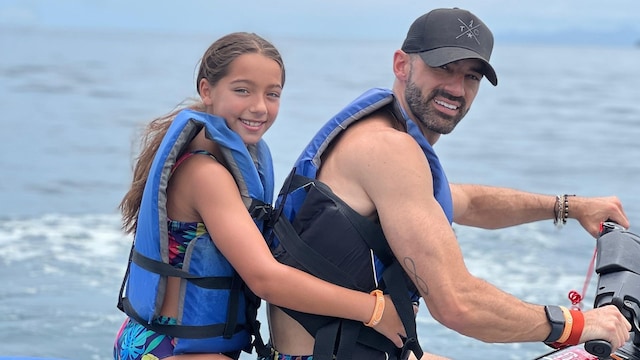 Toni Costa y su hija Alaïa se están divirtiendo a lo grande en Costa Rica.