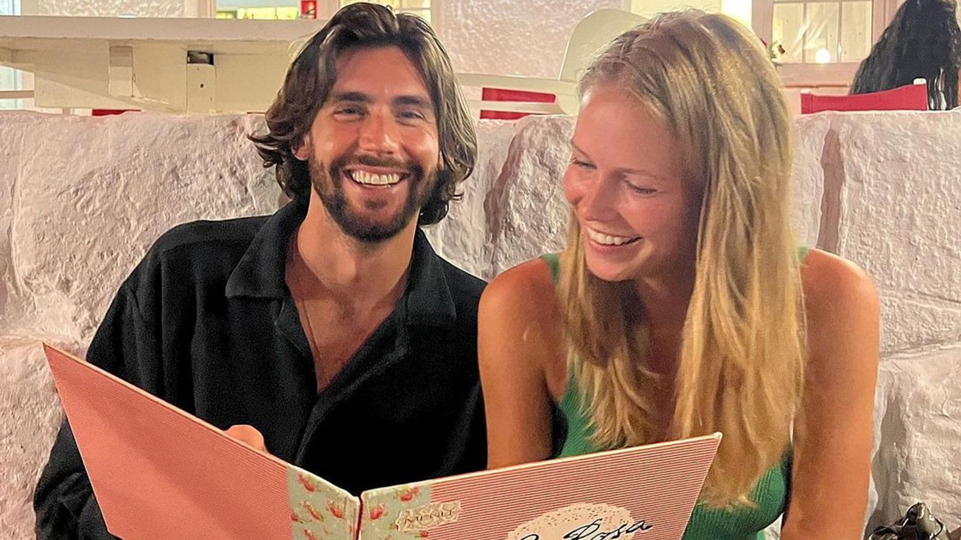 Álvaro Soler presenta a su nueva novia, ¿quieres saber quién es?