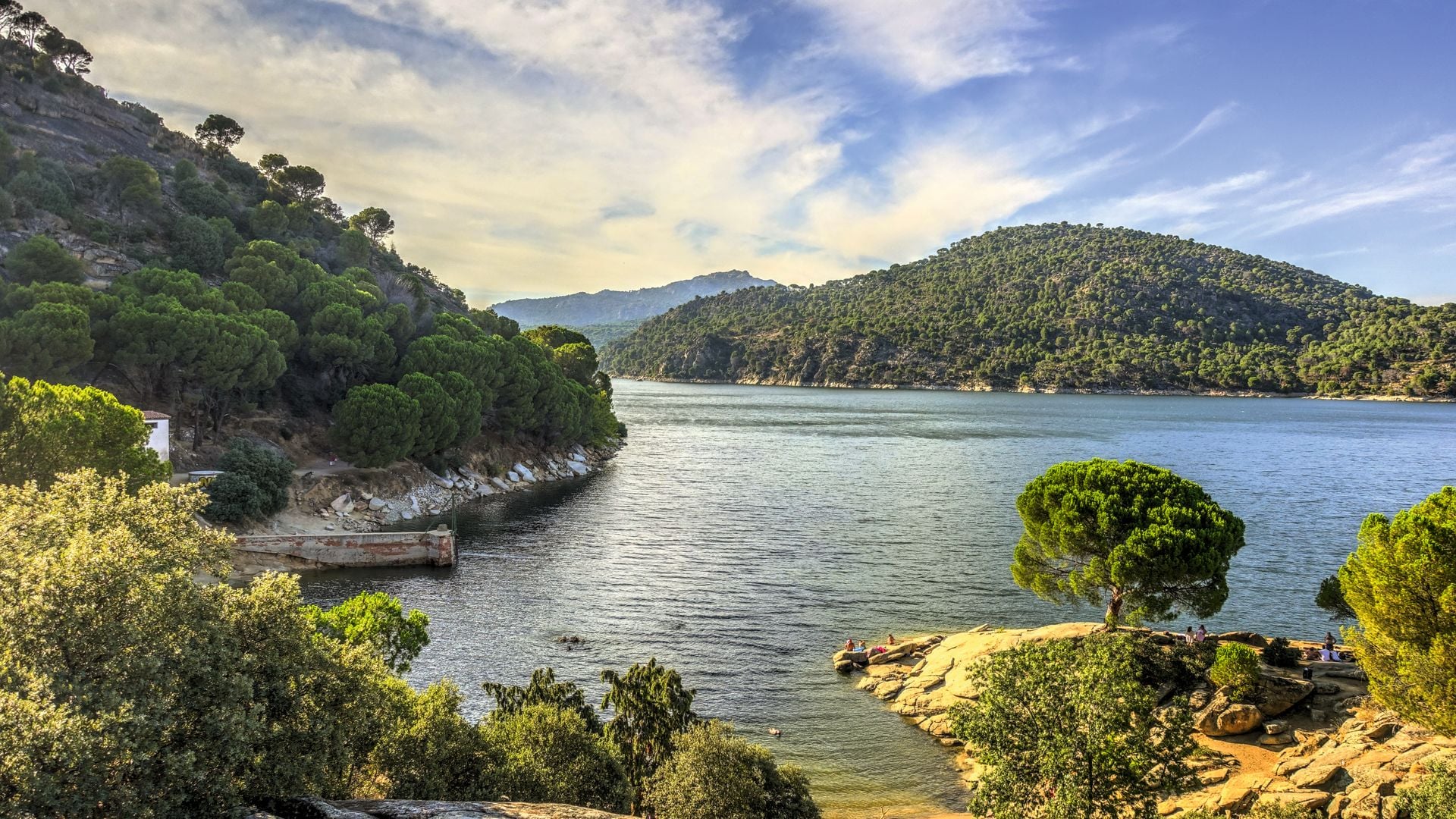 Pantano de San Juan en Madrid, un oasis para aliviar el calor en verano