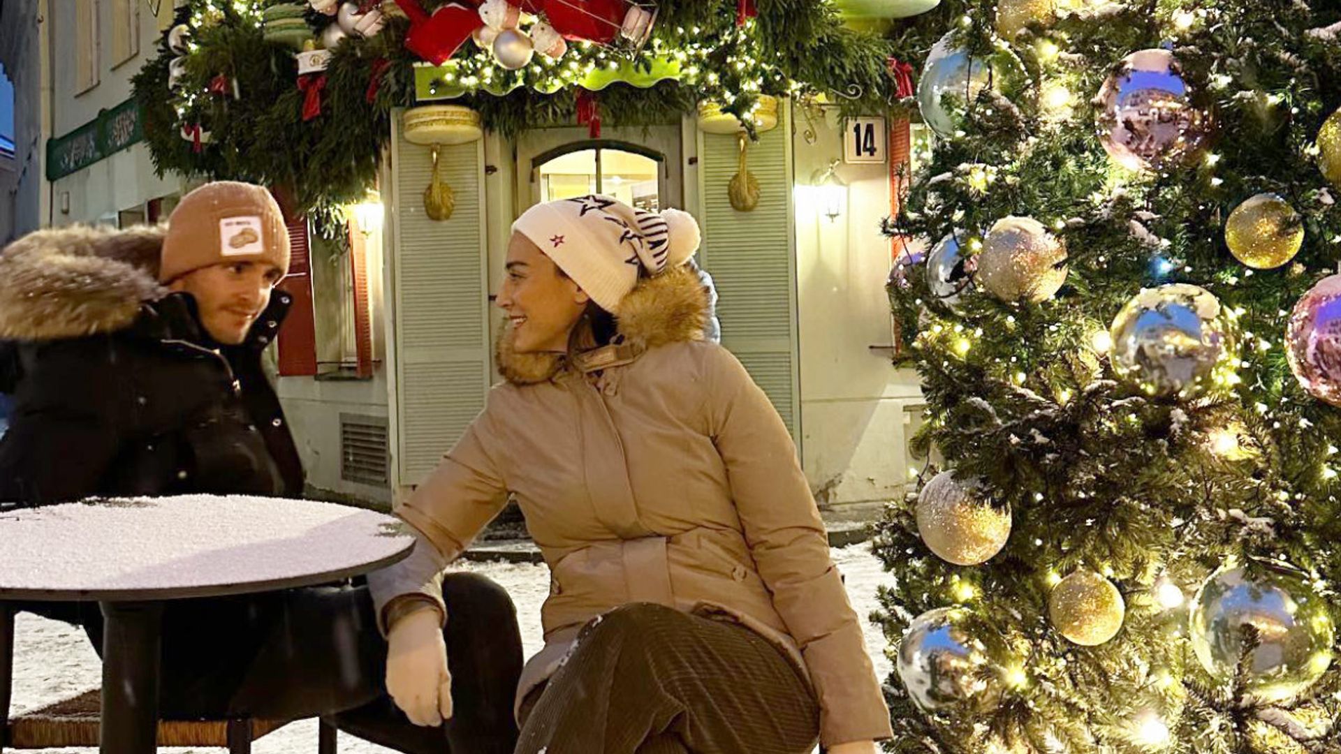 El espectacular viaje a Lituania de Tamara Falcó e Íñigo Onieva con el que se adelantan a la Navidad, ¡a 5 grados bajo cero!